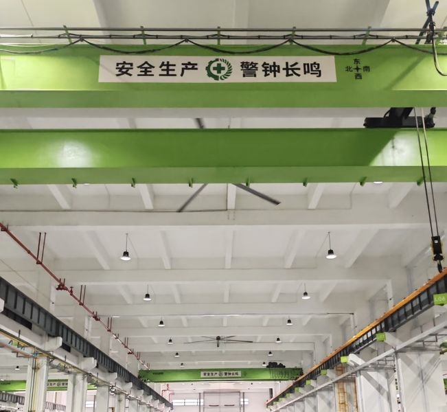 Shanghai Yushi Technology Development Co., Ltd. linia produkcyjna producenta